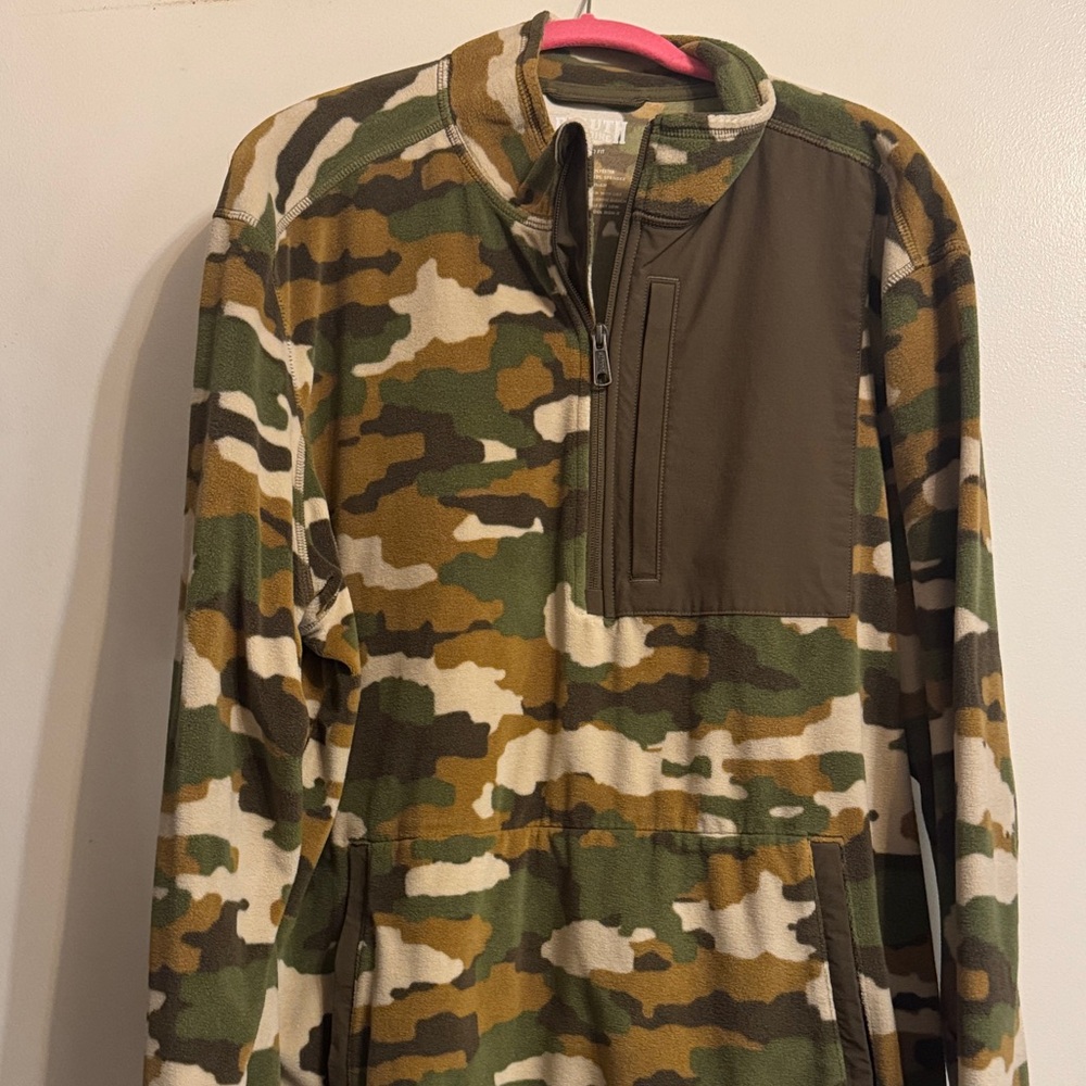 Duluth Trading Co Camouflage Fleece Pullover size Large